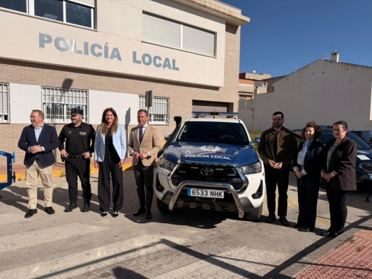 Archena refuerza la seguridad e incorpora un nuevo todo terreno policial preparado para las emergencias