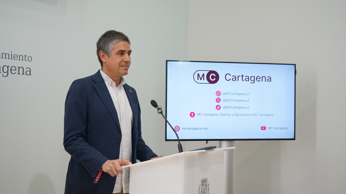 Giménez Gallo confirma contactos con Vox y señala a Martínez Alpañez en la fallida moción de censura de 2025