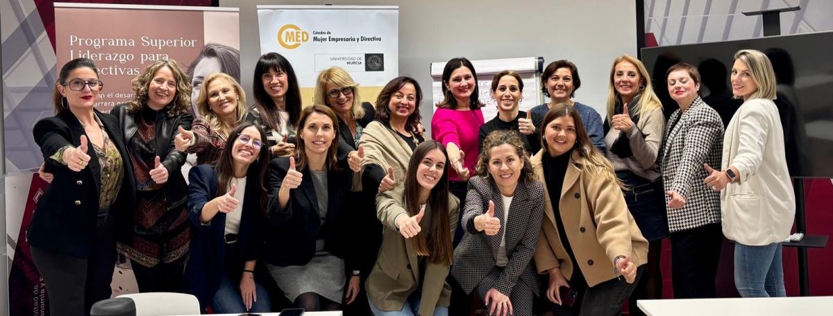 Más allá del networking: la Cátedra impulsa becas para formar a directivas que sepan posicionarse