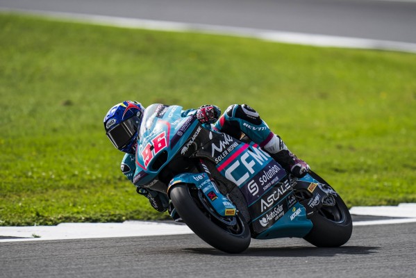 Dixon hace historia y vence en Silverstone; García Dols remonta hasta el cuarto puesto
