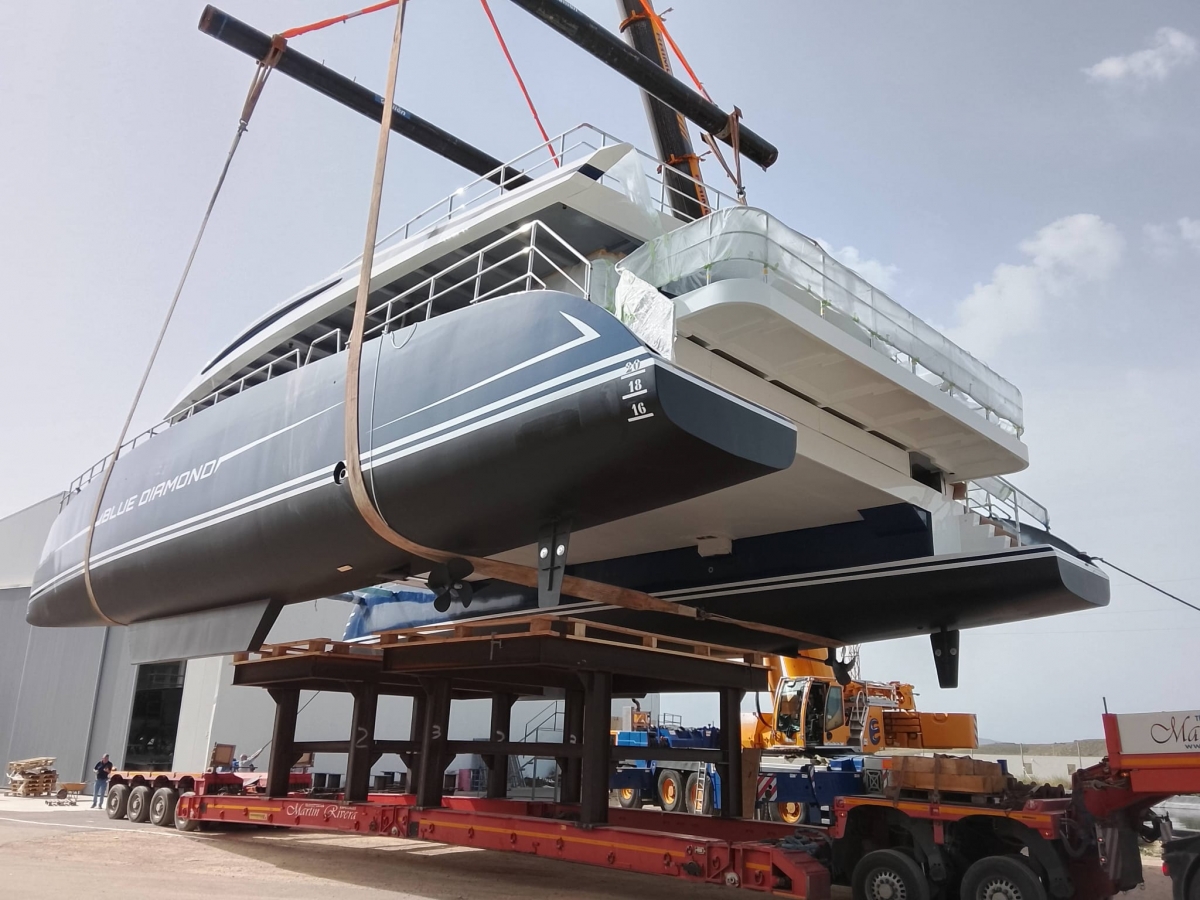 La empresa cartagenera que construye desde barcos turísticos hasta laboratorios flotantes