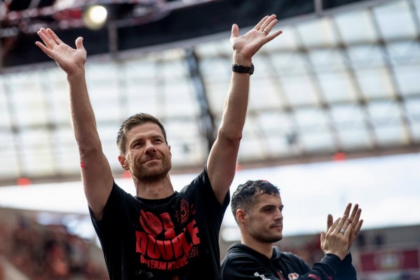 Xabi Alonso, elegido mejor entrenador del año en Alemania