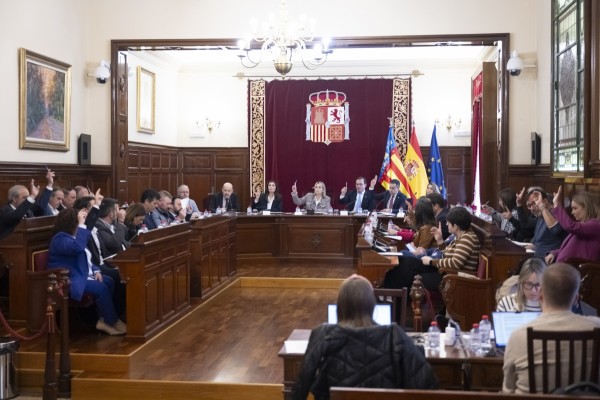 La Diputación solicitará a la Generalitat recursos económicos para la reposición de redes de abastecimiento de agua