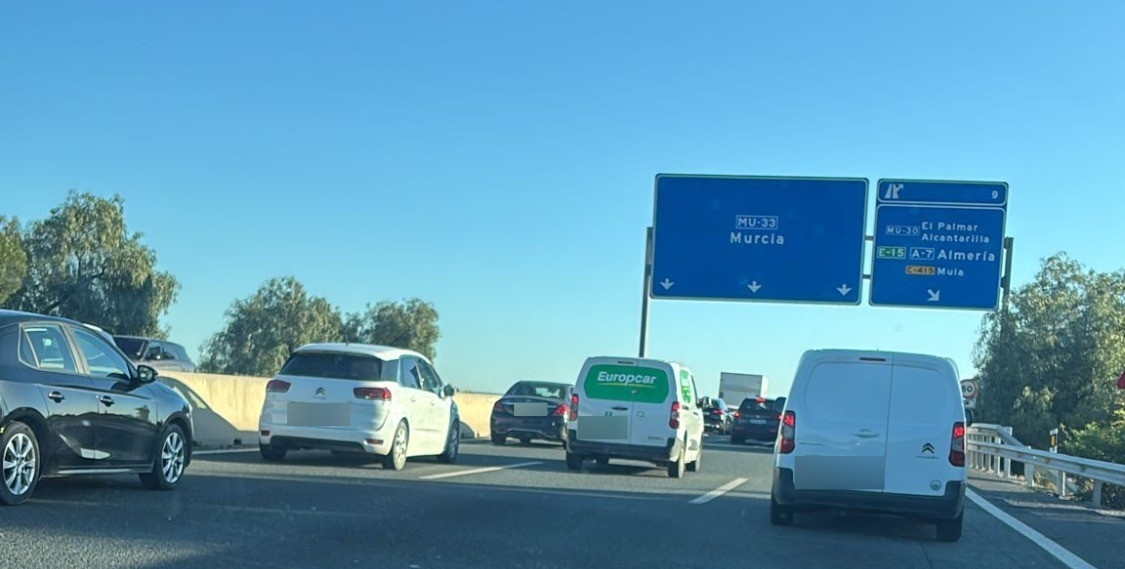 El Ayuntamiento de Murcia pide soluciones a la Delegación del Gobierno por los atascos en Ronda Oeste