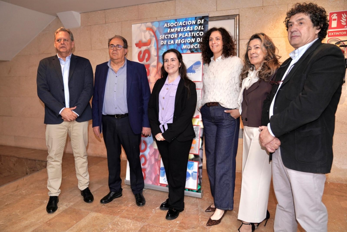 El sector del plástico crea un nuevo clúster en la Región para blindar la competitividad 