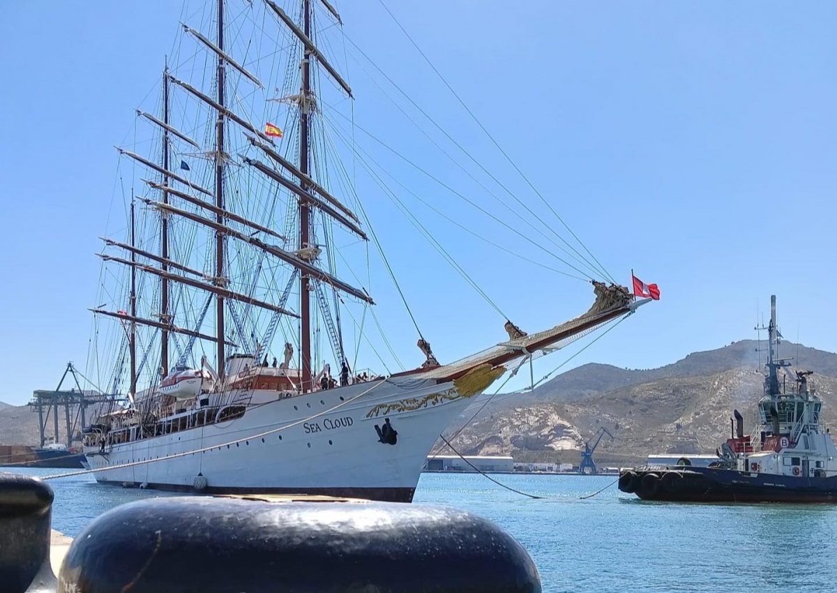 Remolcadores 24 horas y tarifas controladas: así cambia el servicio en Cartagena