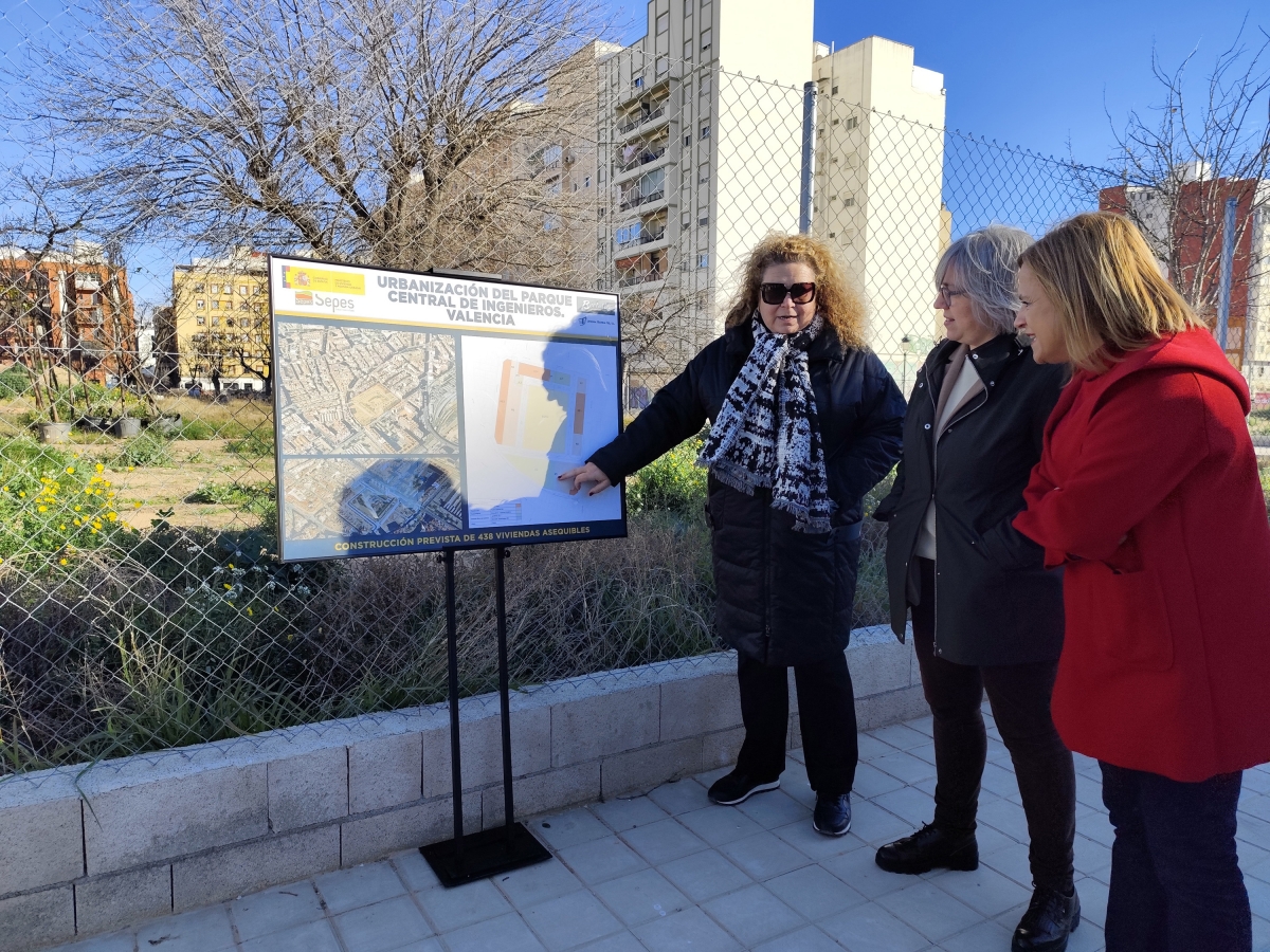 Imagen de archivo de una visita al solar del PAI de Ingenieros. - Foto: CASA47 Imagen de archivo de una visita al solar del PAI de Ingenieros.