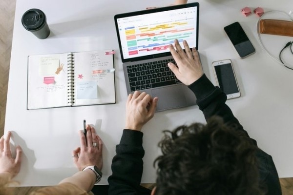 Prorrogado el convenio con los Asesores de Empresa en Internet para la tramitación telemática de documentos tributarios