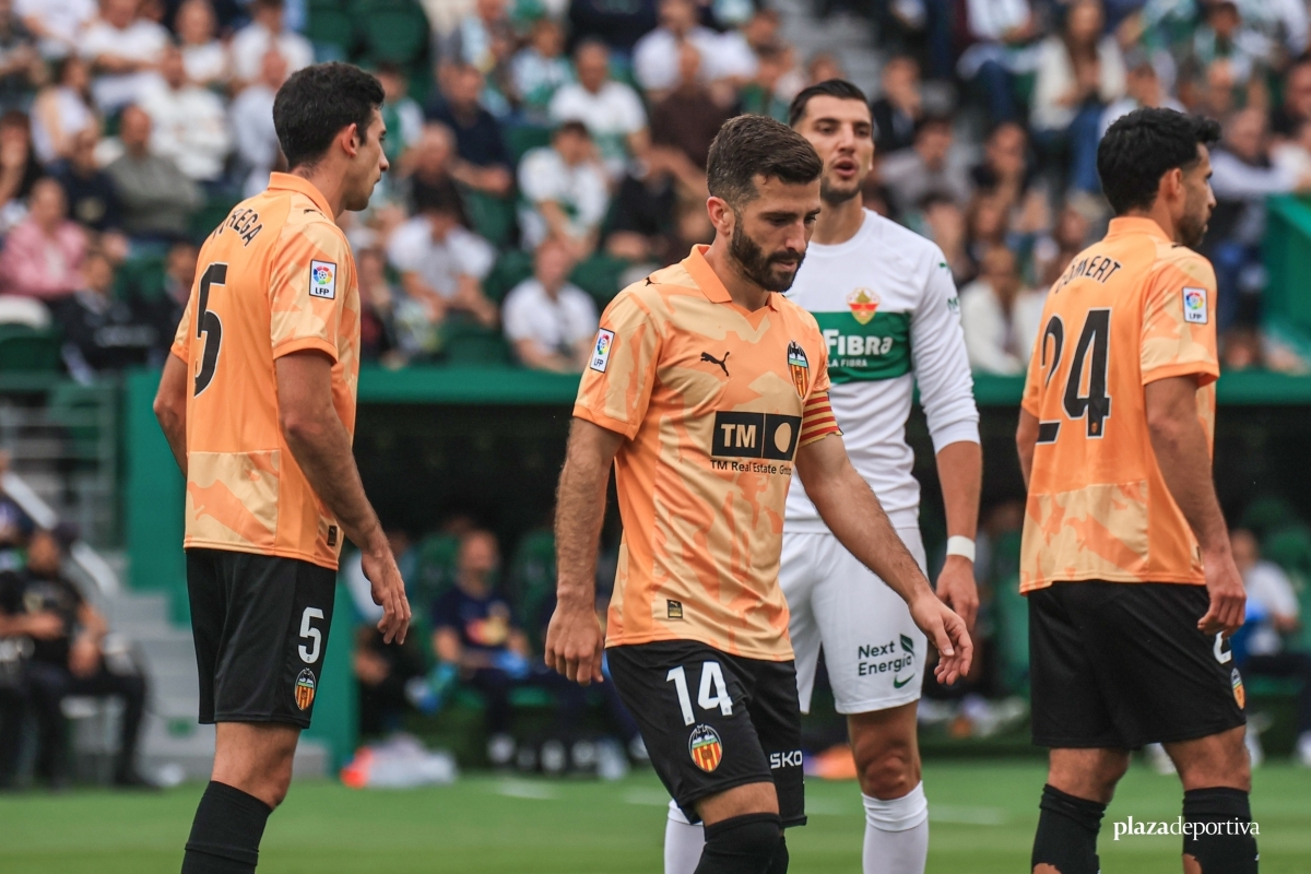 El 'éxito' de los rivales puede suavizar el calendario del Valencia CF