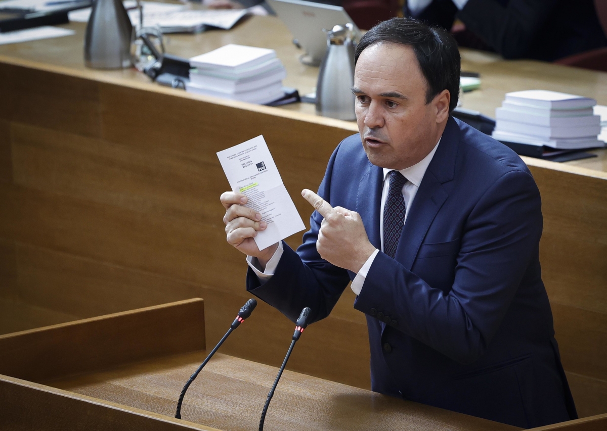 El president de la Generalitat, Juanfran Pérez Llorca. - Foto: JOSÉ CUÉLLAR/CORTS El president de la Generalitat, Juanfran Pérez Llorca.