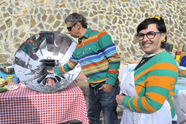 La IV Feria de la Primavera llega a Cuesta Blanca con artesanía, música y gastronomía