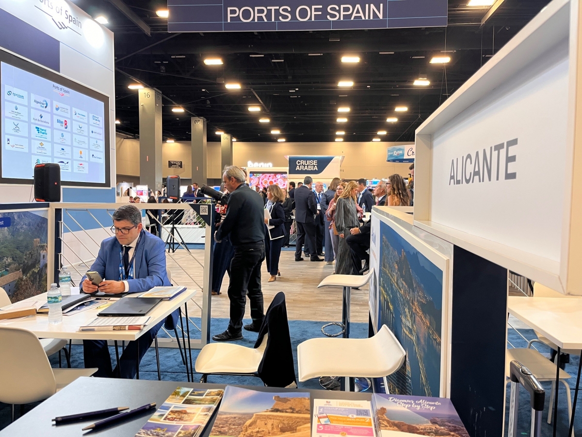 El expositor de Alicante en la Seatrade Global de Miami.