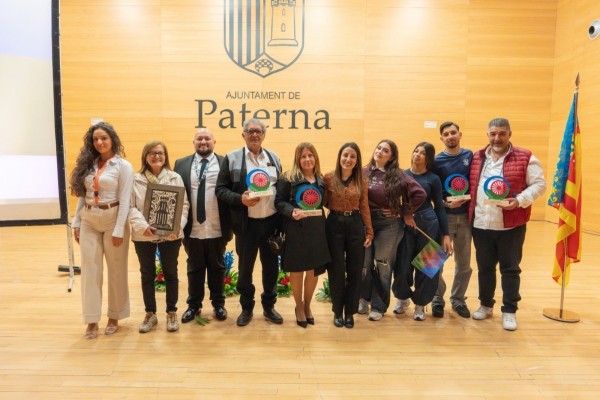 Paterna se suma a la conmemoración del Día Mundial del Pueblo Gitano con un acto de reconocimiento