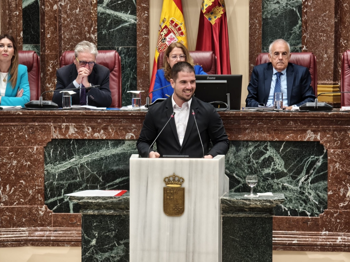 El diputado del PSOE Miguel Ortega.