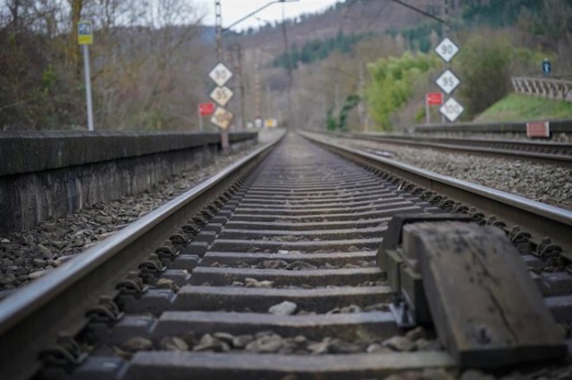 El uso del ferrocarril acumula una caída del 11,6 % hasta agosto por la alta velocidad