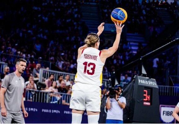 España cae ante la líder Alemania, pero se mete  en 'semis' del 3x3 femenino