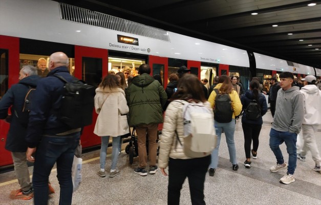 Vuelven los paros al metro de Valencia y Alicante, con 80% de servicios mínimos por la PAU