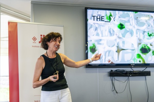 Yolanda Reig (ITC): 