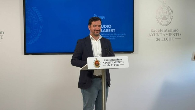 Elche inicia un nuevo contrato para la renovación de aceras en el Pla-Sector V y pedanías