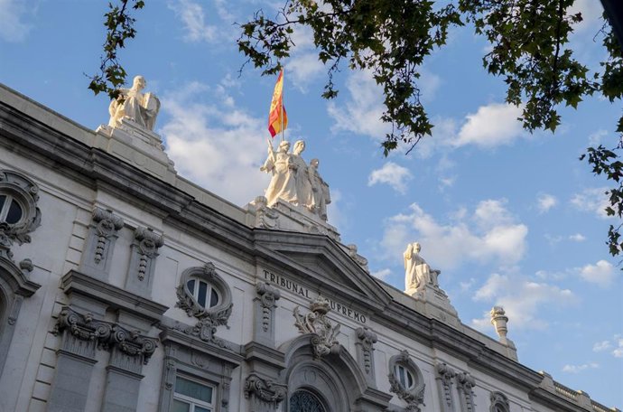 El Tribunal Supremo rechaza la suspensión cautelar de préstamos de 3.000 millones a Indra y Escribano