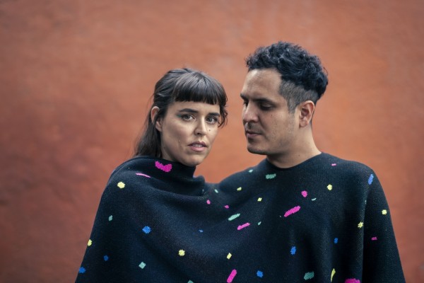 Los 'dos hemisferios' de Alejandro y María Laura llegan al IVAM