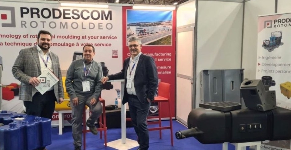 Prodescom, de polietileno por rotomoldeo en Onil, busca abrir nuevas vías de negocio en Francia en un entorno innovador