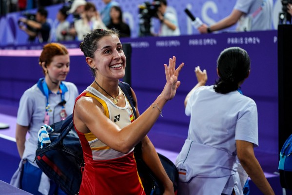 Marín buscará la final en bádminton contra la china He Bing Jiao