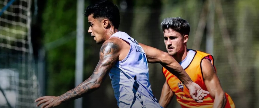 Brugué ya trabaja parcialmente con el equipo tras superar una lesión de rodilla