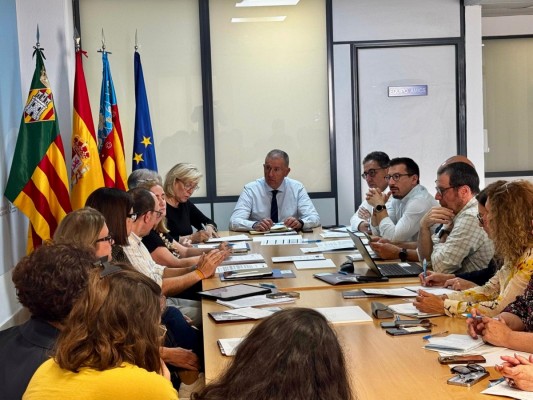 Castelló centraliza en la Ronda Mijares la tramitación de los certificados de regularización de inmigrantes