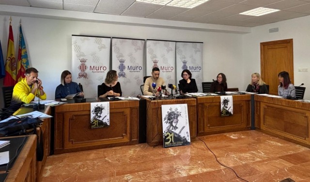 31 Festa del Llibre de Muro: activitats escolars, conferències i exposicions amb el poder d'unió de les paraules