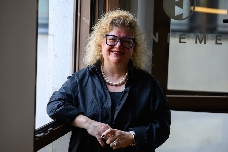 Amparo Bertomeu: "Soy muy partidaria de la promoción interna para dirigir Feria Valencia"