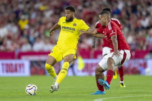 El Villarreal empata a nada ante el Nottingham en un partido serio pero sin mordiente ofensiva