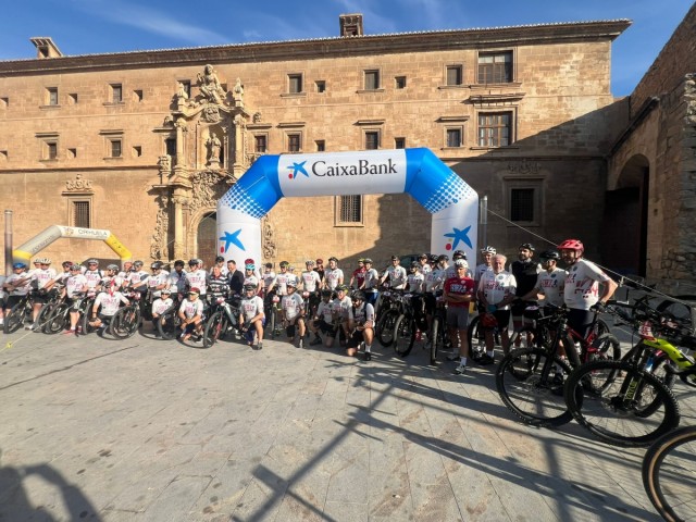 Las imágenes de la Ruta Ciclista Camino de la Cruz de Caravaca con salida en Orihuela y paradas en Murcia, Alguazas y Mula