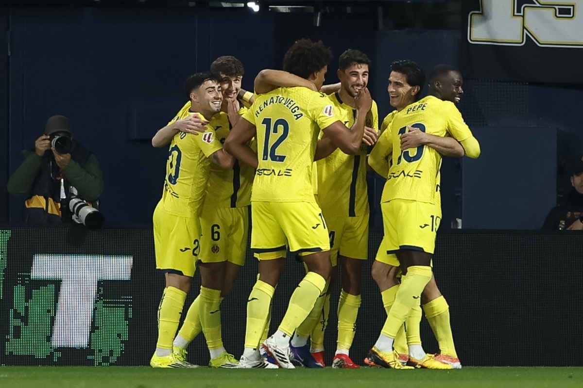 El Villarreal empató y ganó en sus dos visitas al Oviedo en Primera