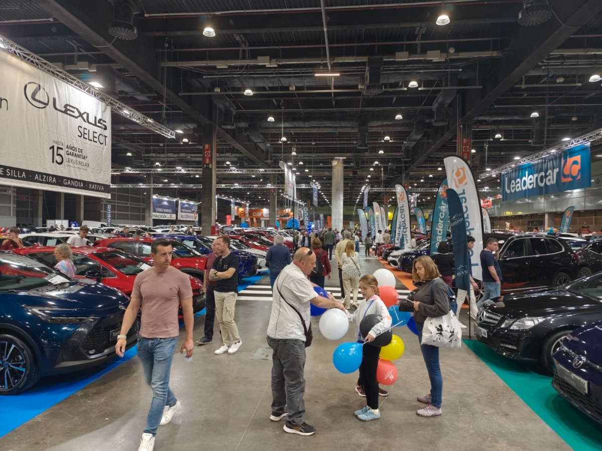 El público familiar toma la Feria del Vehículo Selección Ocasión