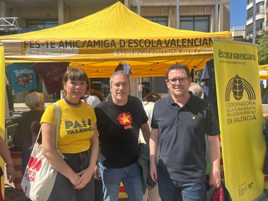 Compromís per Castelló defiende el valenciano y denuncia 