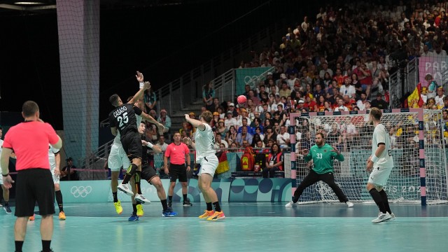 Los 'Hispanos' caen contra Alemania y se complican la vida en París