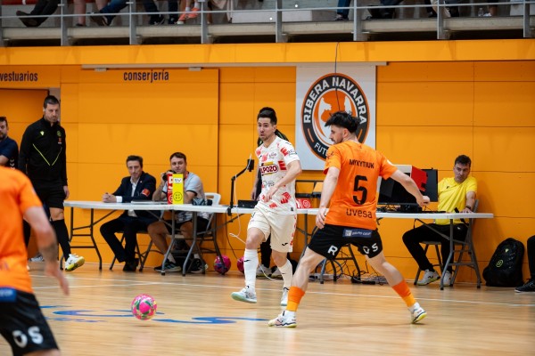 ElPozo cede el liderato al Barça al no pasar del empate en la pista del colista