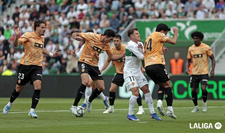 El Valencia CF, sin margen de error en Son Moix