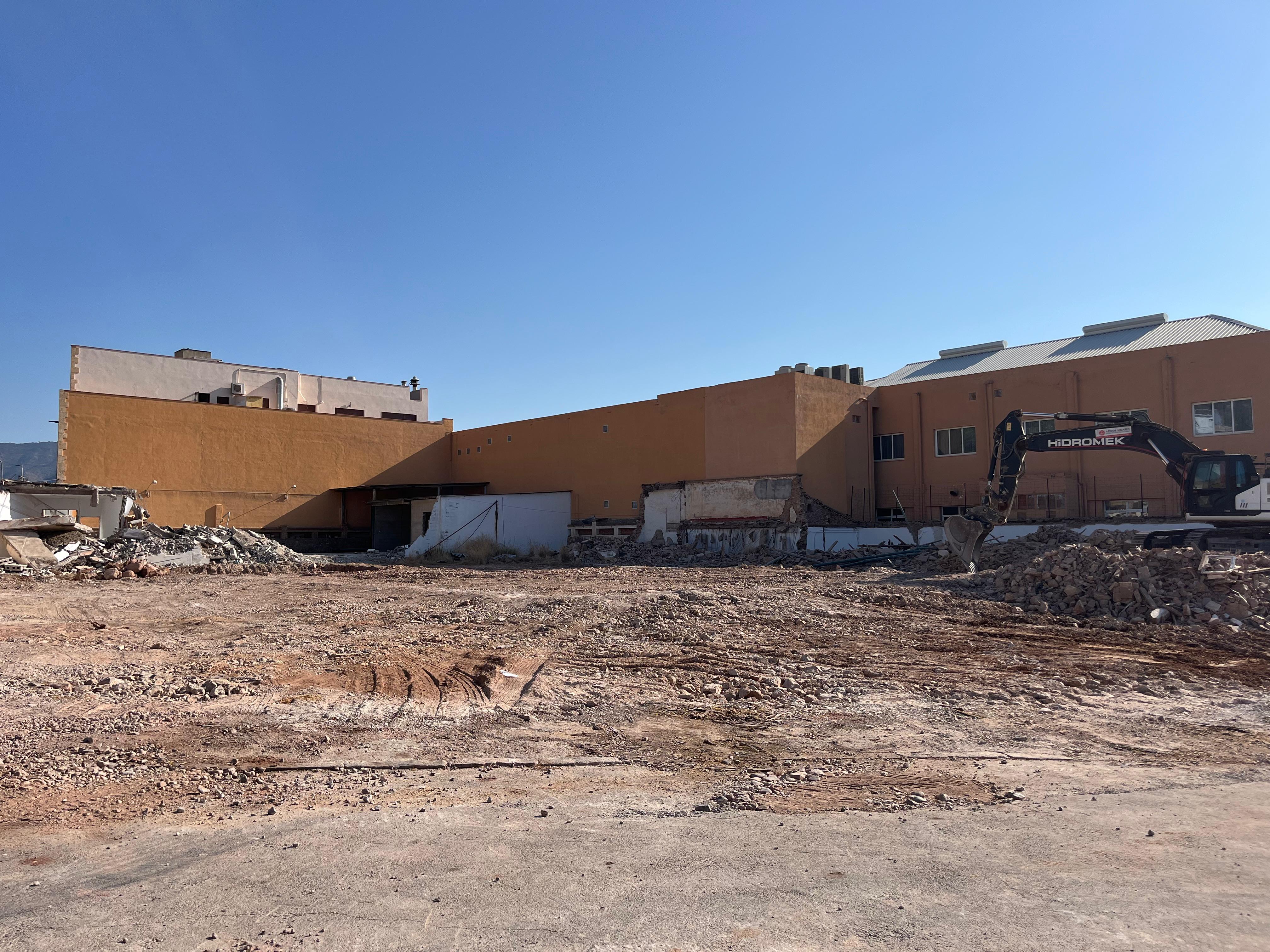 La Vall d'Uixó empieza las obras de construcción del segundo pabellón polideportivo municipal