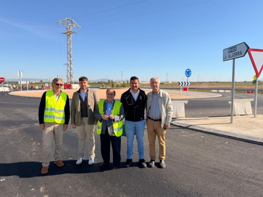 Nueva glorieta en La Aljorra para eliminar un punto negro de tráfico