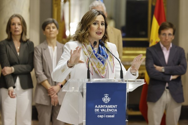 Catalá tilda de 