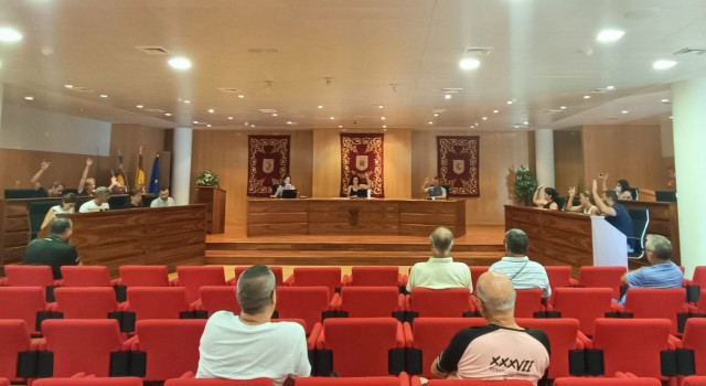 Almenara modifica la ordenación del polígono para facilitar la llegada de JYSK a la localidad