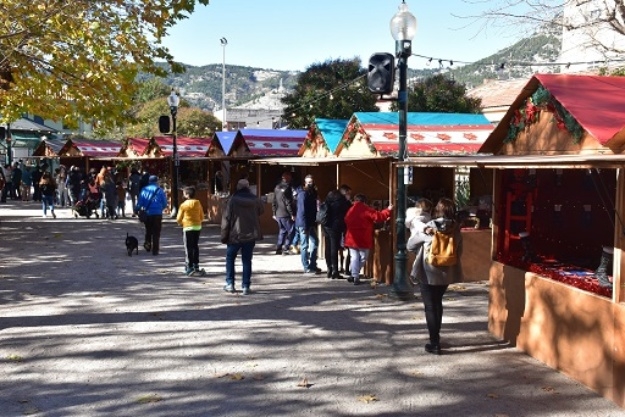 En marcha la maquinaria del 'Nadal Alcoià': se licita suministrar e instalar 40 casetas para el mercadillo navideño