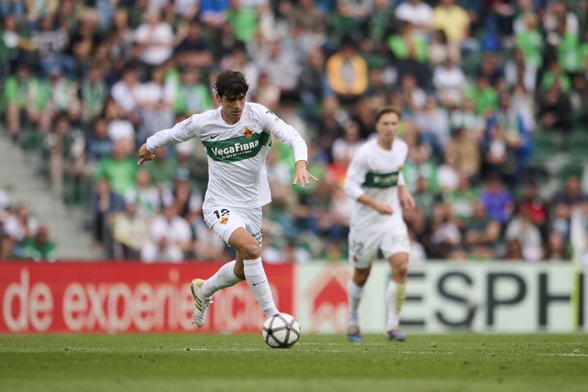 Cuando aprieta el agua, muerde el que más hambre tiene: Villar señala el camino ante el Atlético de Madrid
