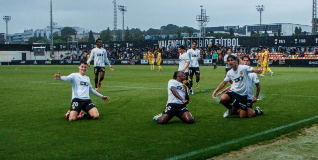 Las 'perlas' de Paterna que buscan un escalón intermedio hacia el primer equipo 