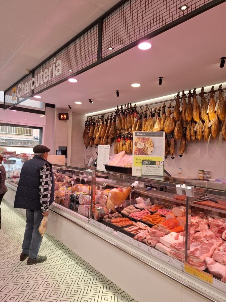 Nuevo supermercado Dialprix en Guardamar del Segura.