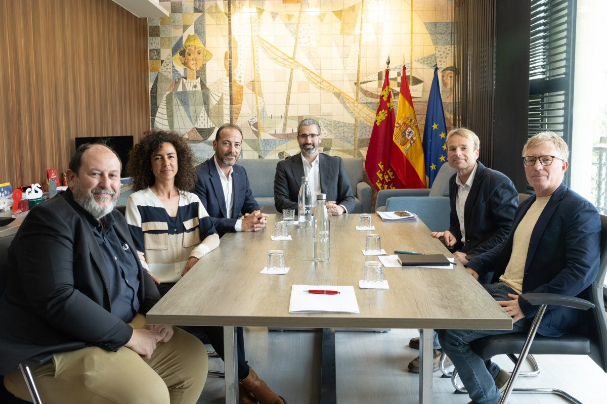  - Foto: Empresarios de La Manga y Cabo de Palos