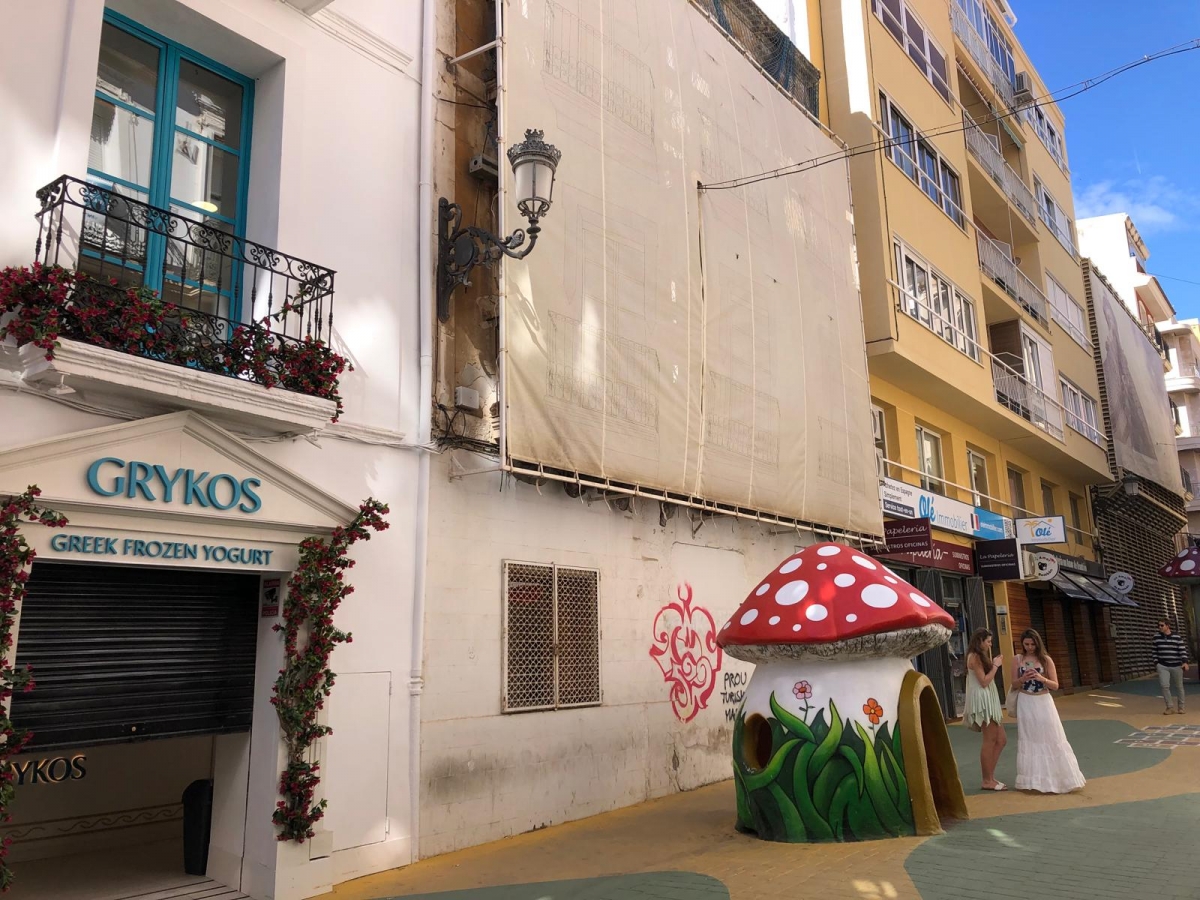 Se vende edificio en el Centro de Alicante: Hacienda subastará 'la ampliación' del Síndic de Greuges