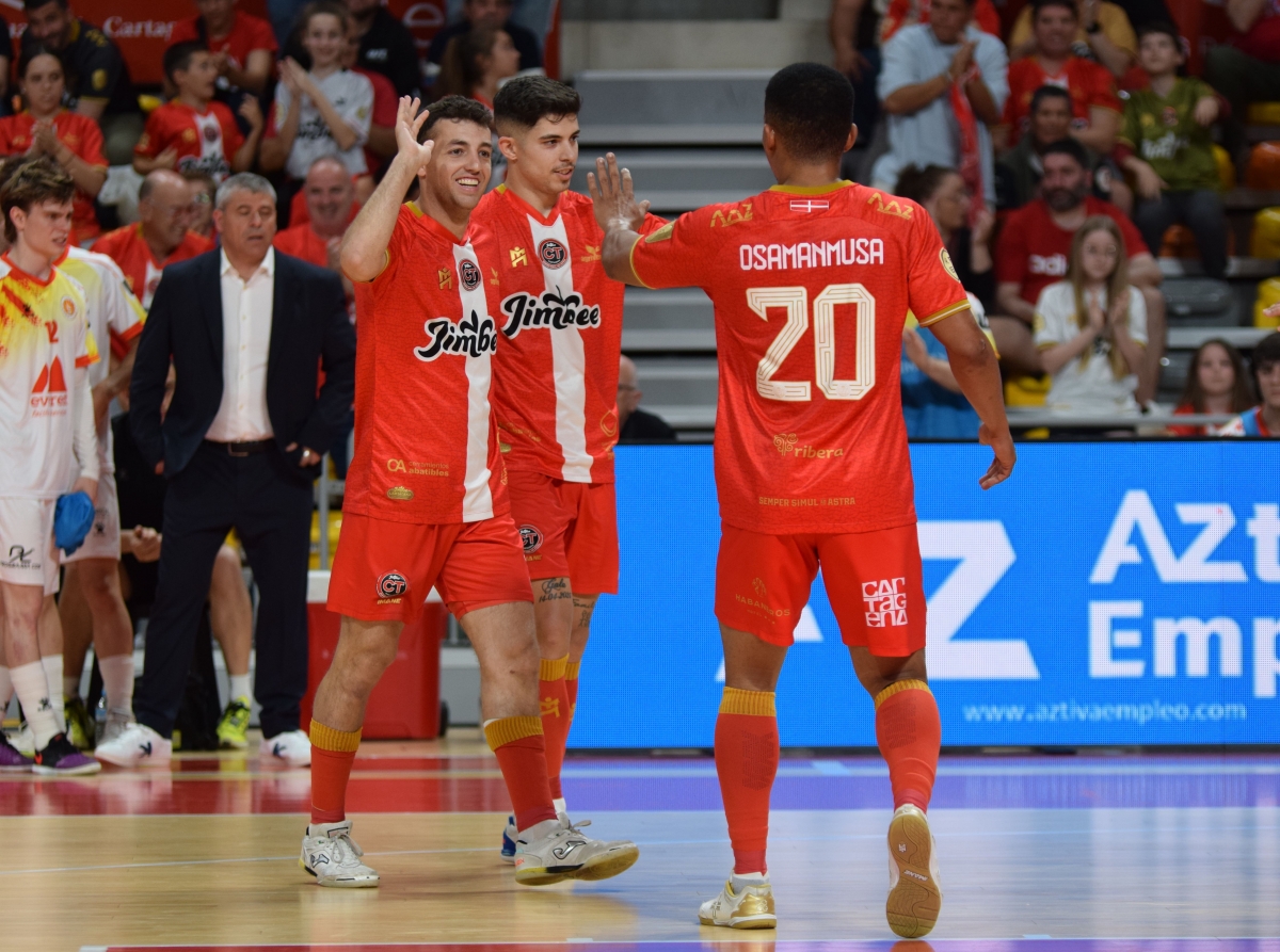  - Foto: JIMBEE CARTAGENA